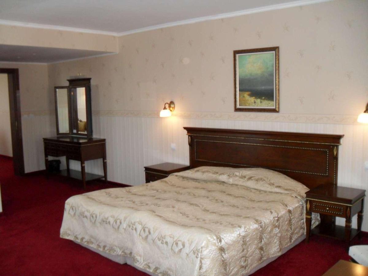 Hotel Hanat Saints Constantine and Helena Habitación foto
